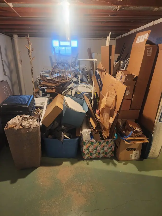 Roll-off dumpster container at job site for 6 Yard Dumpster Rental in Hockinson